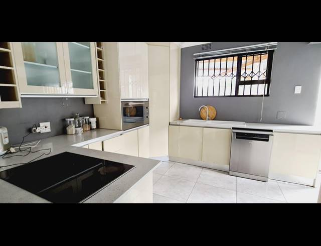 4 BEDROOM HOUSE FOR SALE IN LINMEYER